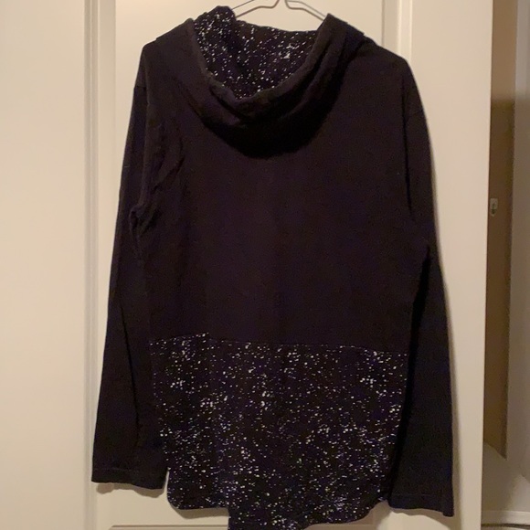 Nike Pullover Long Sleeve - Picture 3 of 3